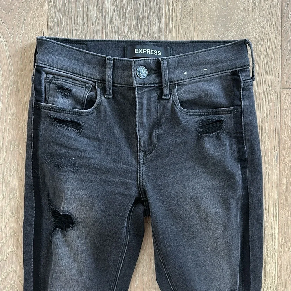 Express Ankle Legging Stretch Mid Rise Distressed Jeans